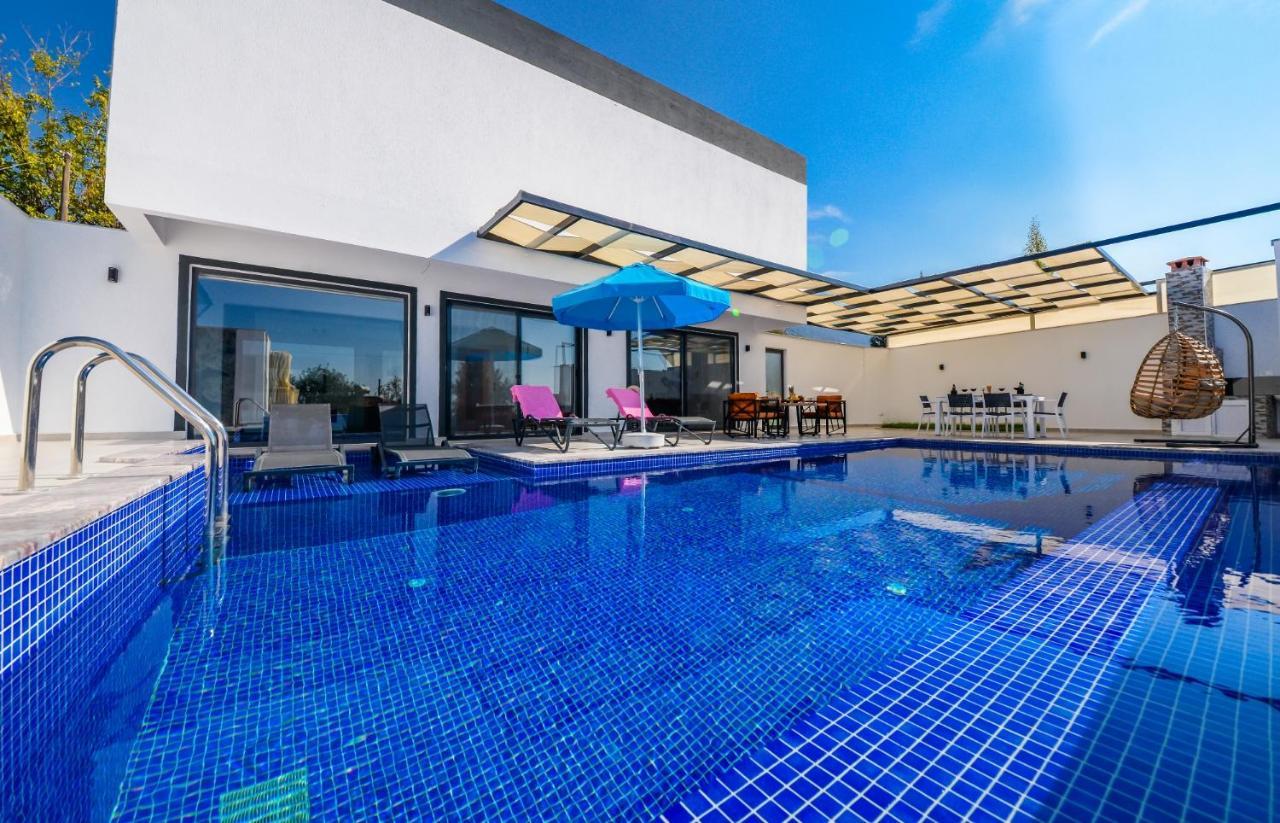 Tar - 2 Bedroom Holiday Villa in Kalkan Kaş Exteriör bild