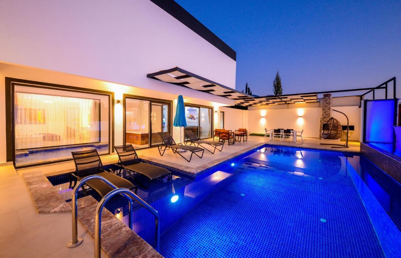 Tar - 2 Bedroom Holiday Villa in Kalkan Kaş Exteriör bild